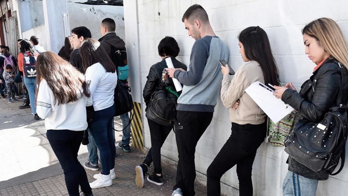 El lado oculto del primer empleo: seis de cada diez jóvenes no están registrados