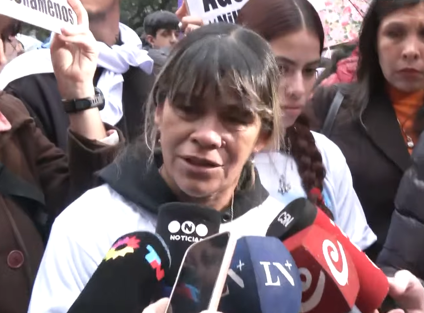 Caso Agostina Vega: la abuela habló de una carta encontrada en la habitación de la joven